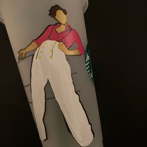 Harry styles Starbucks cup